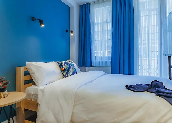 Hotel Marcian's Column - Orange And Blue *