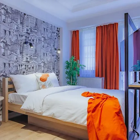 Marcian's Column - Orange And Blue * 伊斯坦布尔