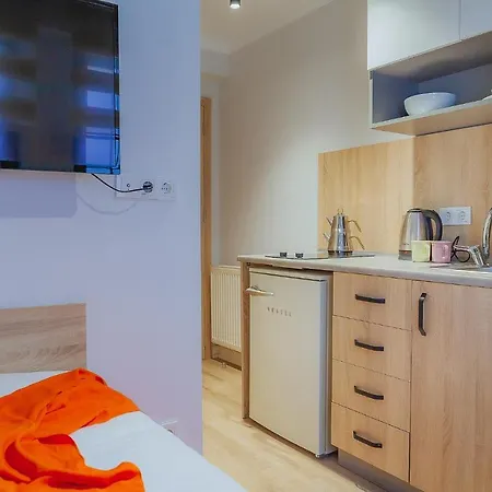 酒店 Marcian's Column - Orange And Blue *