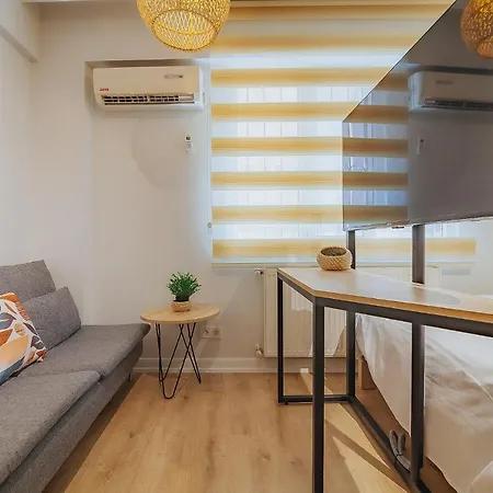 酒店 Marcian's Column - Orange And Blue