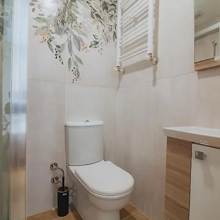 Marcian's Column - Orange And Blue 호텔 *