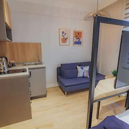 Marcian's Column - Orange And Blue 호텔