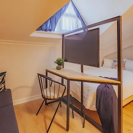 Marcian's Column - Orange And Blue * 이스탄불